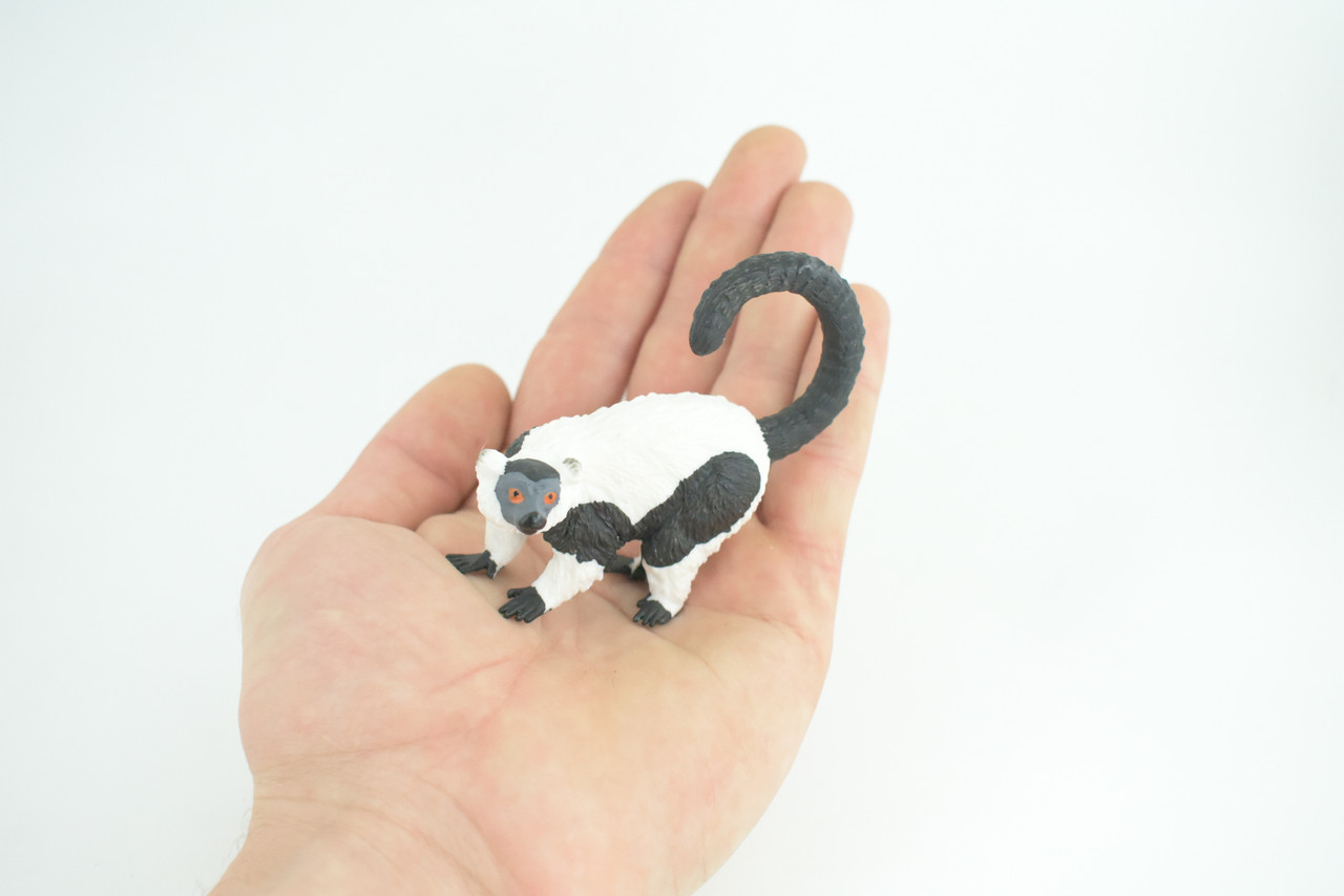 Black-and-white Ruffed Lemur, Museum Quality, Educational, Hand Painted, Rubber, Realistic, Diorama, Very Nice Design, Toys, Kids, Gift, 3 Inches. CH953 BB209