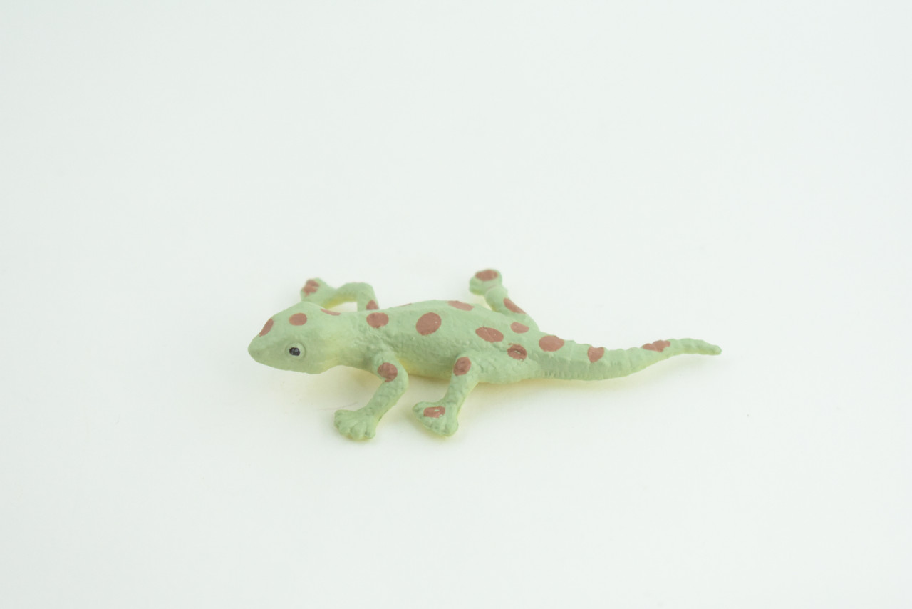 Spotted Gecko, Lizard, Rubber Reptile, Hand Painted, Educational, Realistic, Model, Toys, Kids, Gift,     2 1/2 Inches.    WR46 B197