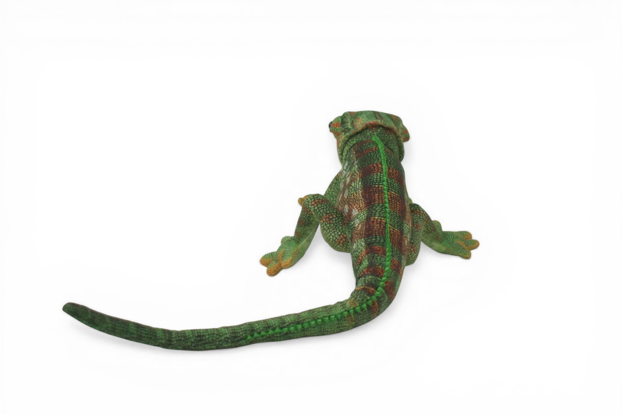 Chameleon, Green, tree-dwelling lizard, Museum Quality, Stuffed Reptile, Educational, Plush Realistic Figure, Lifelike Model, Toys, Kids, Gift, 19 Inches. RI05 BB329