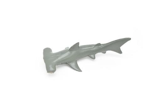 Hammerhead Shark, Curved, Very Nice Plastic Replica   3"    -    F584 B34