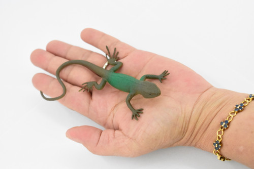 Lizard, Green and Brown Lizard, Rubber Reptile Toy, Realistic Figure, Model, Replica, Kids, Educational, Gift,       4 1/2"      F6104 B381