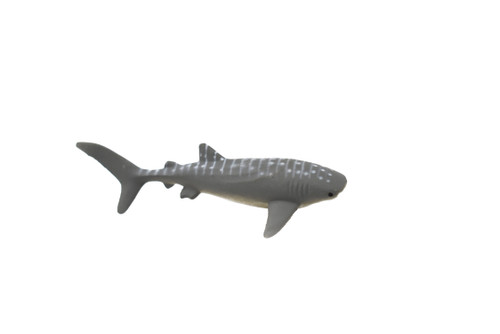 WHALE SHARK, PLASTIC REPLICA 3 1/4"  SF06 B51