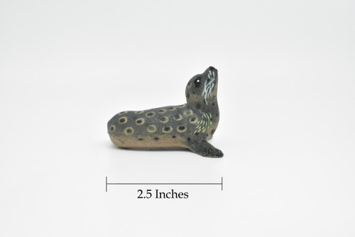 Seal, Spotted, Realistic Rubber Grey Seal Model, Toy, Kids Educational Gift, Animal, Figure   2.5"      CWG147 BB28