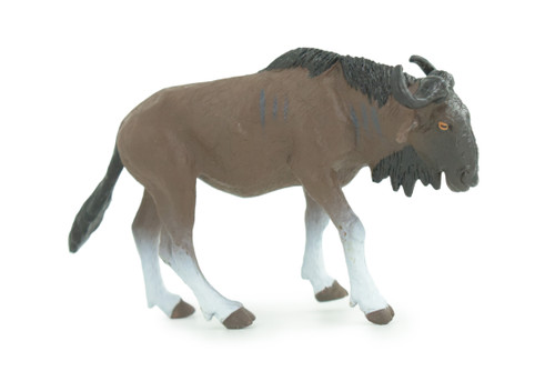 Wildebeest, Museum Quality, Educational, Hand Painted, Rubber Animal, Realistic, Diorama, Very Nice Design, Toys, Kids, Gift, 5 Inches. CH950 BB209
