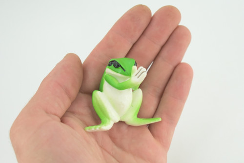 Frog Praying, Frog Showing Respect with Hands Together, Educational, Realistic, Diorama Model, Figure, Lifelike, Replica, Gift, 2 inches. CH1011 BB218