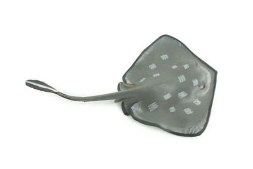 Sting Ray, Spotted Stingray, Museum Quality, Hand Painted, Rubber Fish, Realistic, Diorama, Model, Toy, Kids, Educational, Gift, 6 Inches. CH1017 BB216