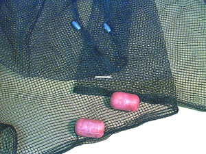 Frabill 2150 Minnow Seine 4x4' 1/4" - Poly Mesh - 2150 Frabill 2150 Minnow Seine 4x4' 1/4" - Poly Mesh - 2150