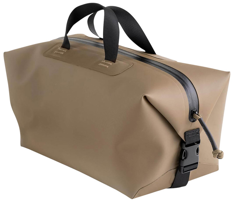 Magpul MAG1197245 DAKA Takeout Flat Dark Earth Polymer 8.88 Liters Volume - MAG1197245