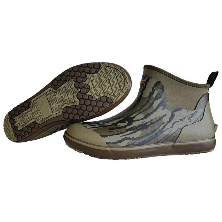 Muddy Mud-dckbt-mob-7 Dv8 Deck Boot - / Mossy Oak Bottomland / Size 7d - MUD-DCKBT-MOB-7