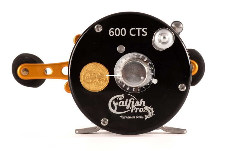 Catfish Pro - Reel Tourn BC Rnd - RH 6+1BB 5.3 - 1 15oz