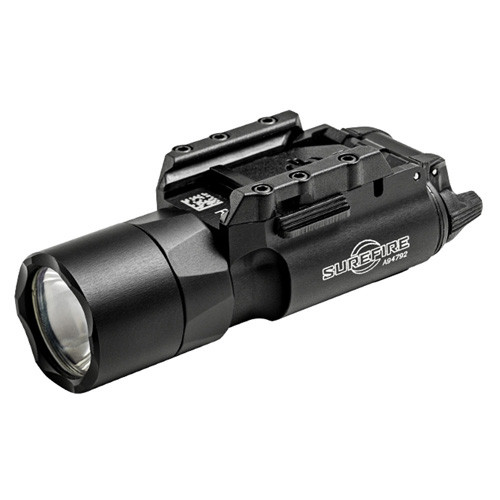 Surefire - Ultra Weapon Light, Handgun Or Long Gun, Led, 1,000 Lumens, Black - X300U-A