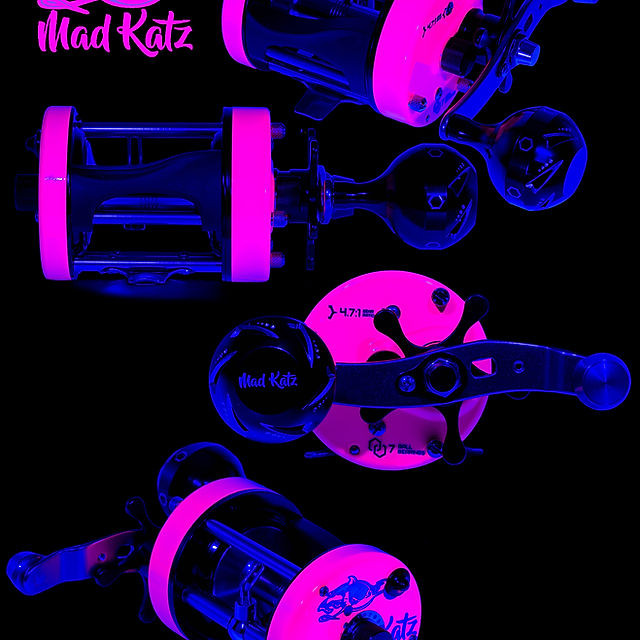 Mad Katz Genesis 6750 Reel - Magenta