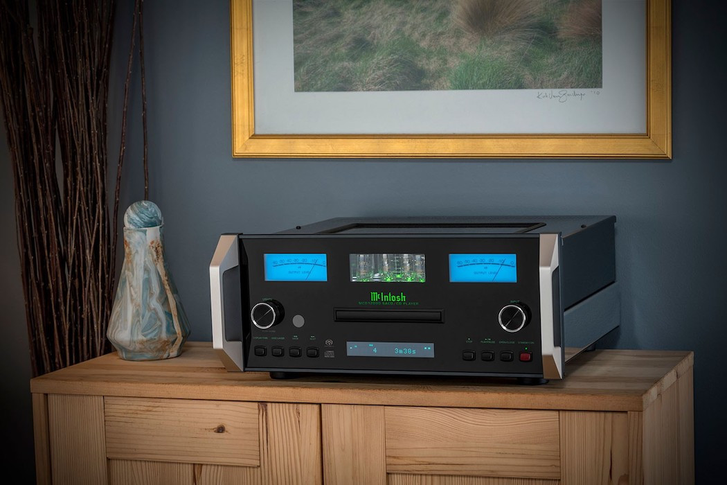 McIntosh MCD12000 SACD / CD Player with Reference Level DAC