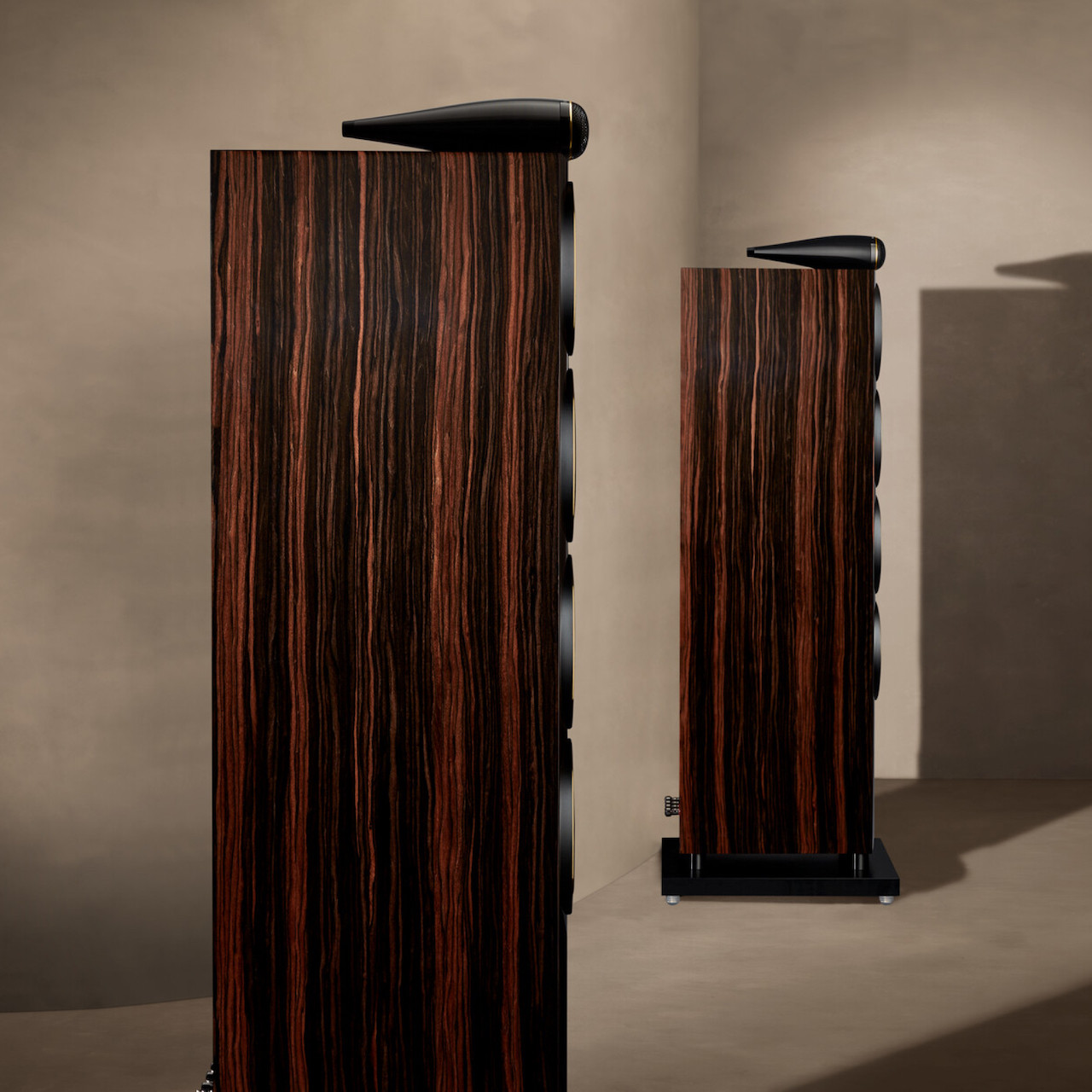 【千葉富津市/手渡】Bowers&Wilkins 702S3 Signature Bowers&Wilkins(B&W) 702S3 Signature (ペア) 【色選択