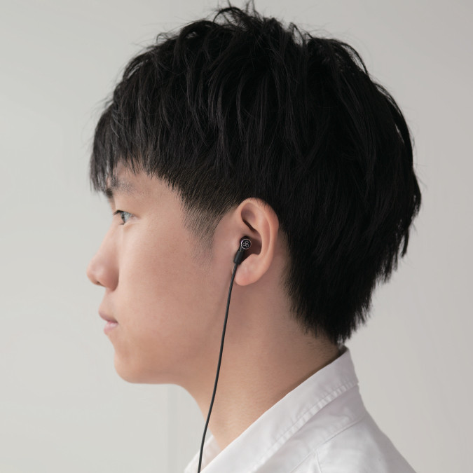 Final Audio E4000 Sound Isolating In-Ear Headphones