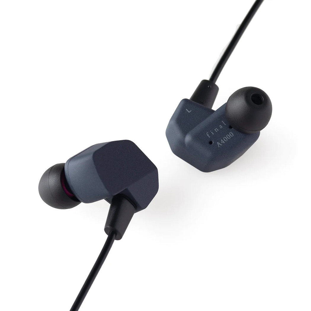 イヤホン final A4000 Final A4000 Sound Isolating In-Ear Headphones
