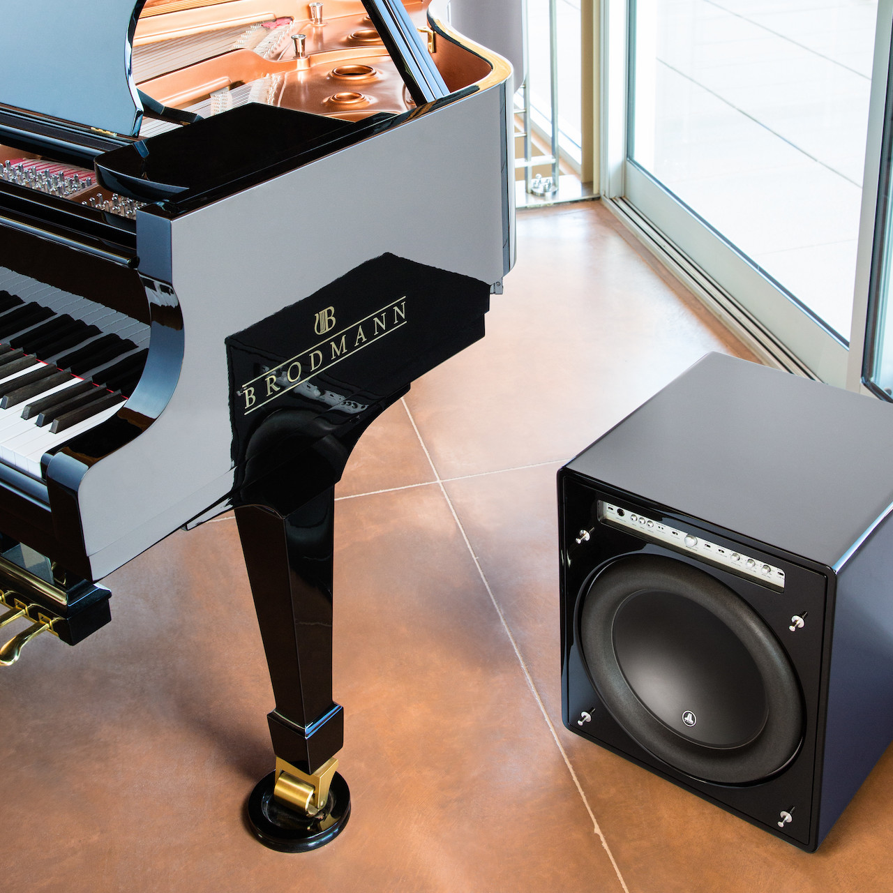 JL Audio Fathom f113v2 Powered Subwoofer