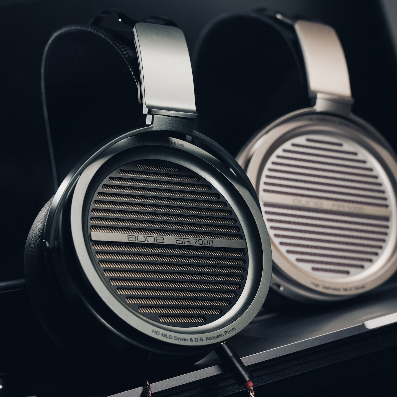 Aune SR7000 Closed-Back Headphones