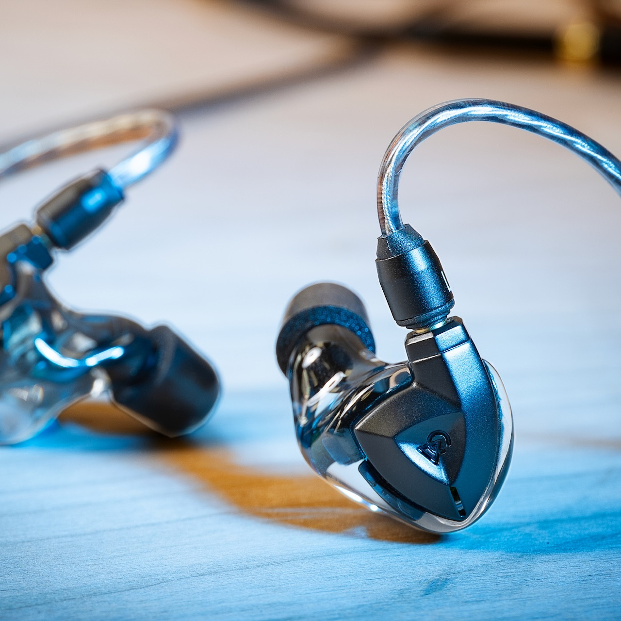 イヤホン Campfire ALO Clara Campfire Audio Clara In-Ear Monitors