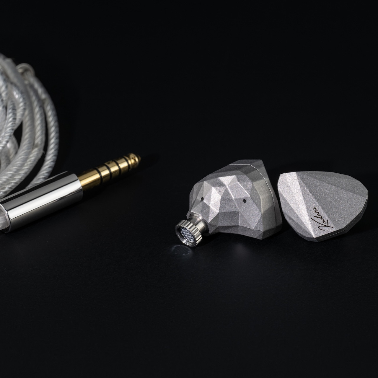 Moondrop Kadenz In-Ear Monitors - Bay Bloor Radio