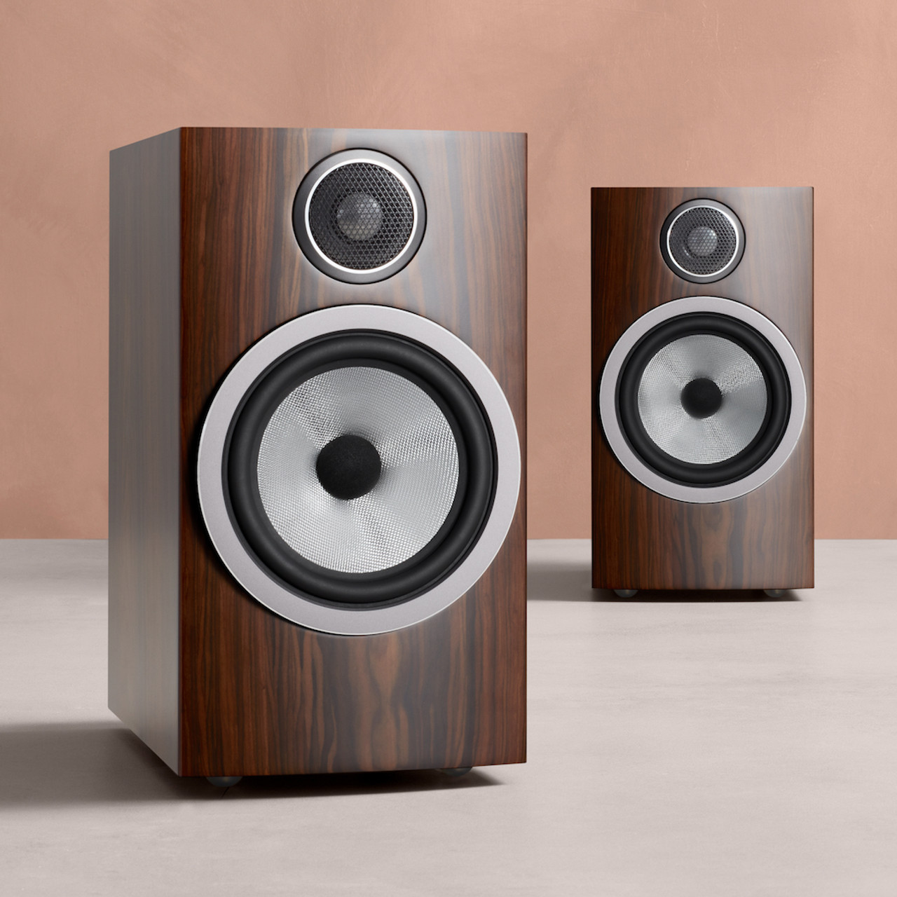 Bowers & Wilkins 706 S2 ブラック B&W （おまけ付） Bowers & Wilkins 706 S2 ブラック B&W （おまけ付） - メルカリ