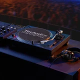 Technics SL-1210MKX Direct Drive DJ Turntable (Black)