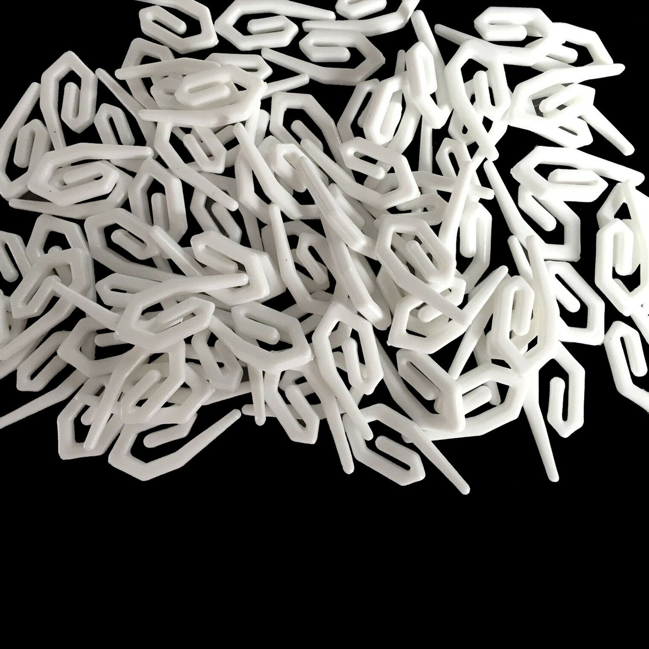 Securit 28mm Plastic Curtain Hooks for Header Tape - 300pcs