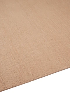 Vara rug in Clay, corner detail showing pile texture