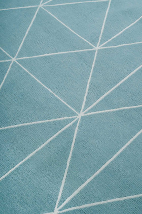 Diamond Maze Pool - closeup image