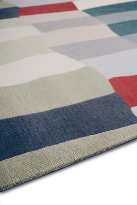 Parachute Earth by Paul Smith - sidepile image
[ROOMVO]
