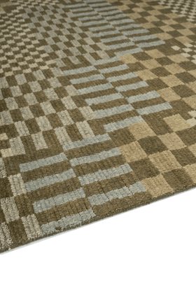 Axis Lake by Paul Smith - sidepile