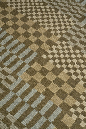 Axis Lake Runner by Paul Smith - closeup