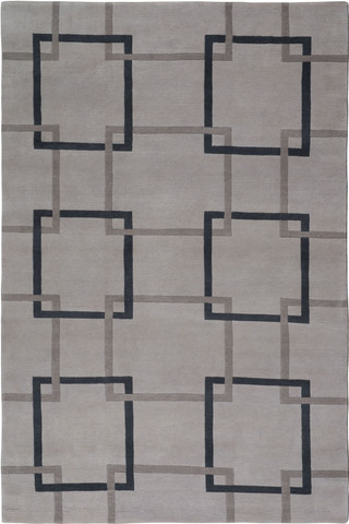 Square Chains Lead by - Flatshot Square Chains Lead by - Flatshot
