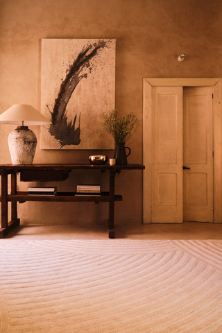 Sono Shell Rug by The Rug Company - roomset