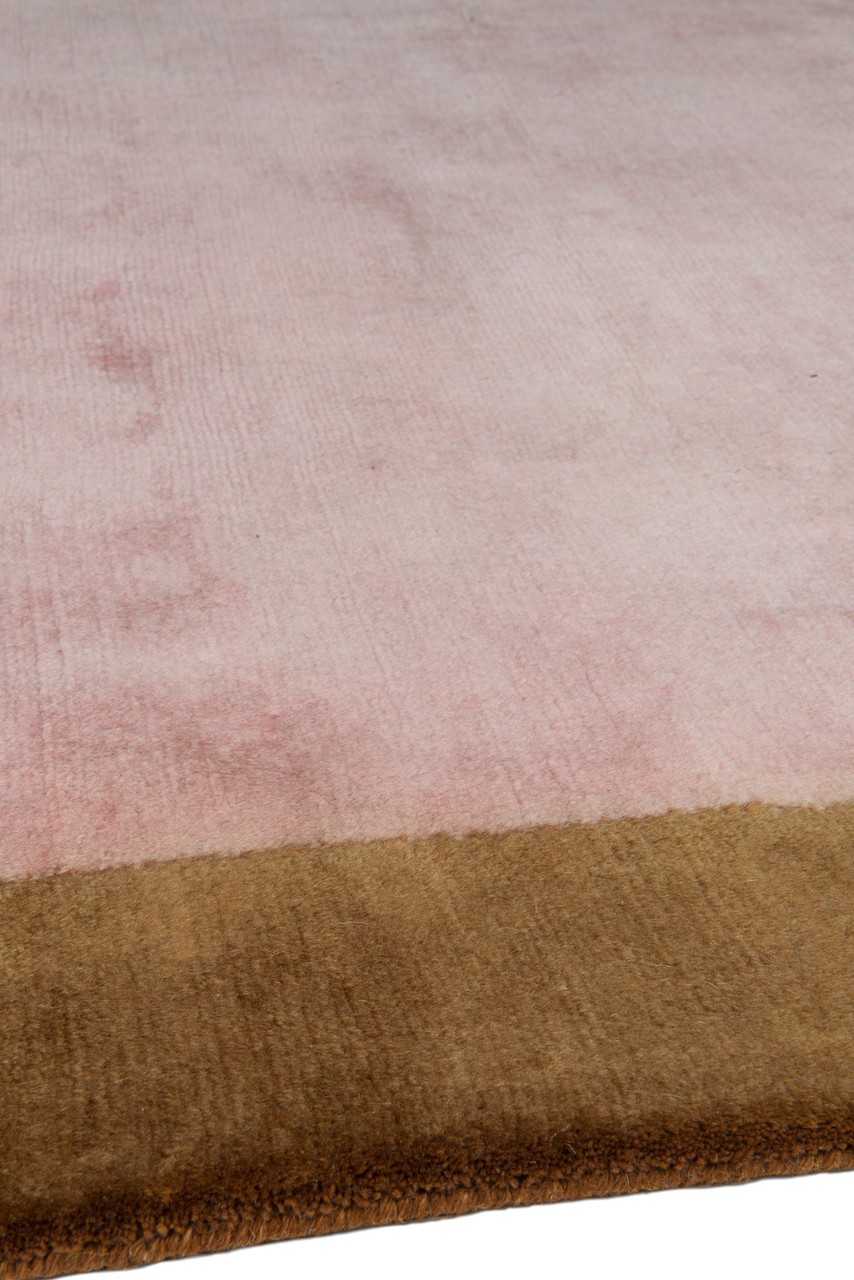 Border Mohair Rose Quartz by The Rug Company - Sidepile image
