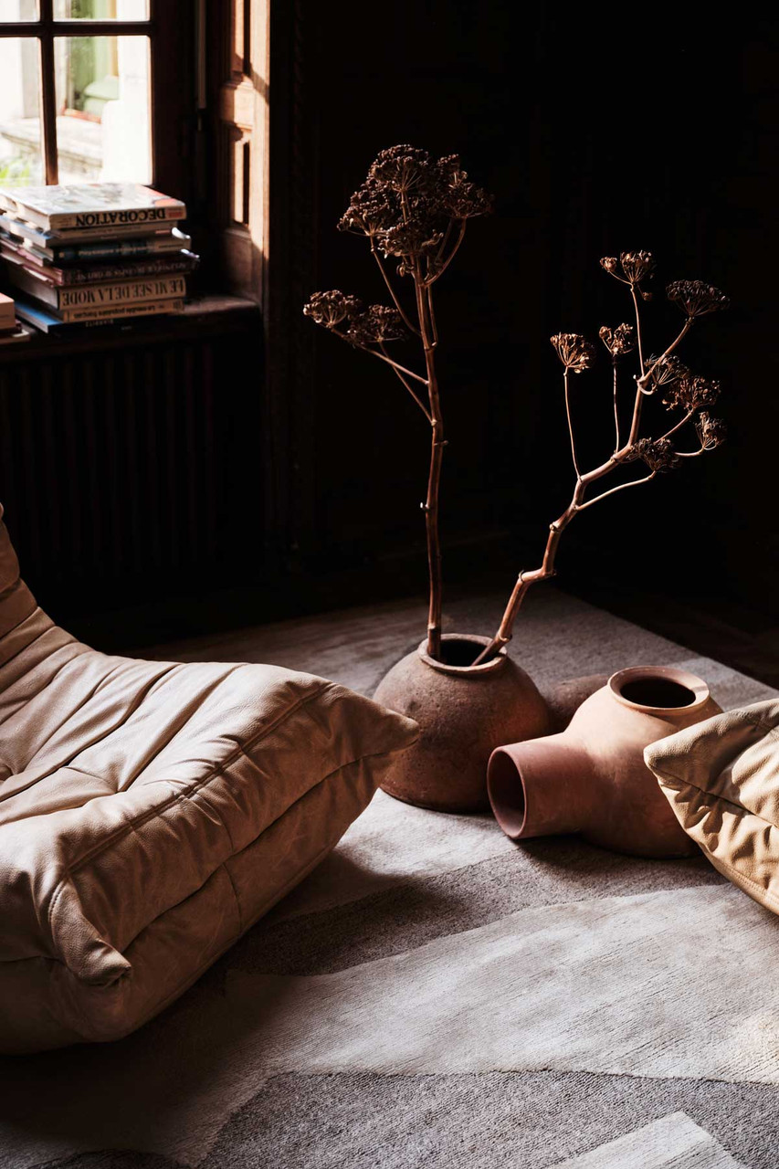 Spire Birch by Kelly Wearstler - detail roomset