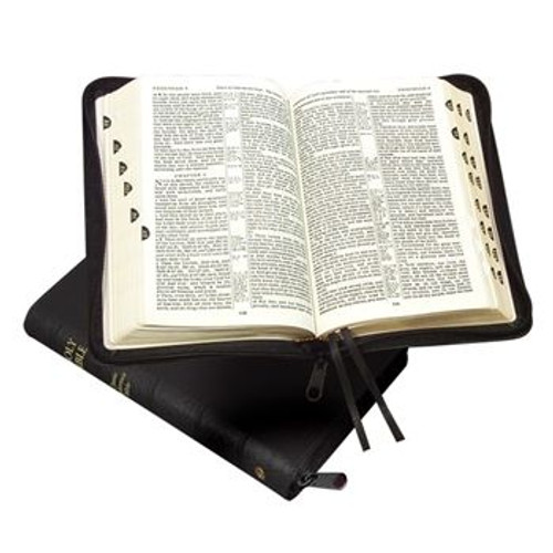 Classic Reference Bible (calfskin with thumb index and zip) - Black 4UTZ/BK