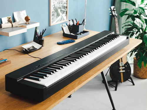 Yamaha P-225 Portable Digital Piano Black