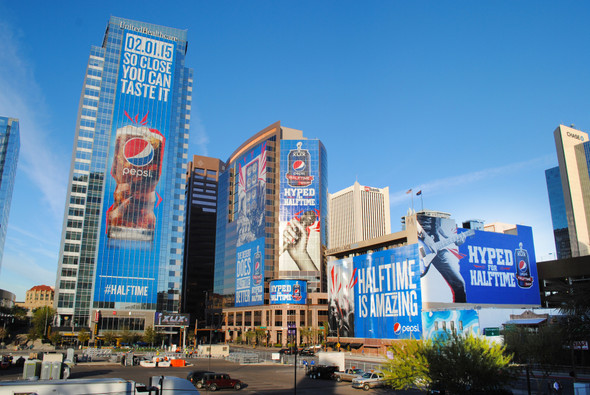 Transform your storefront into a billboard that doesn't compromise your interior. DPF 47WF delivers the bold, attention-grabbing graphics that stop traffic while your staff and customers enjoy natural light and clear outward views. It's advertising that works for everyone.