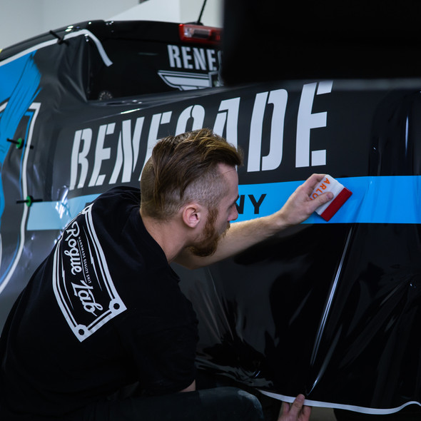 Arlon SLX®+ Premium Cast Vehicle Wrap Film - 2 Mil with FLITE Technology - All-Season Multi-Surface Wrap for Fast, Easy Installation