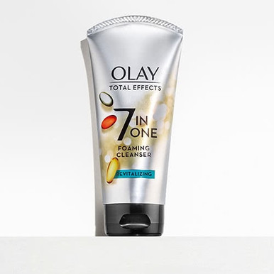 Total Effects Revitalizing Foaming Cleanser