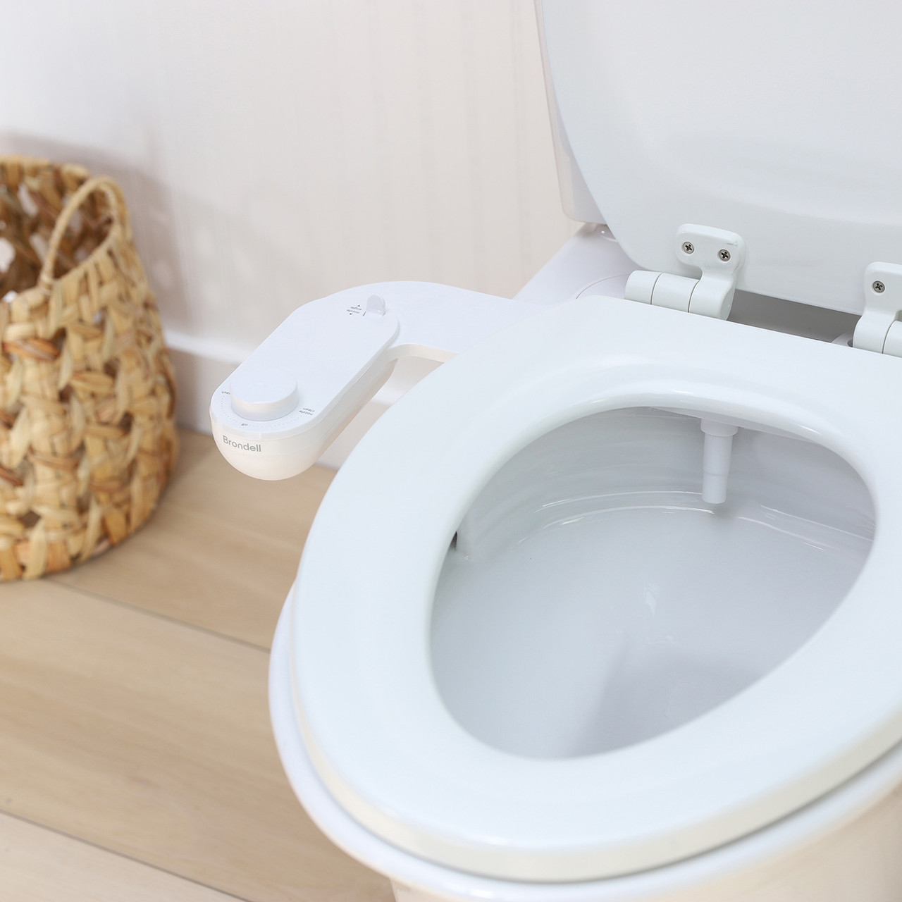 Brondell FSP-250 FreshSpa Precision Essential bidet bevestiging met enkel mondstuk, wit
