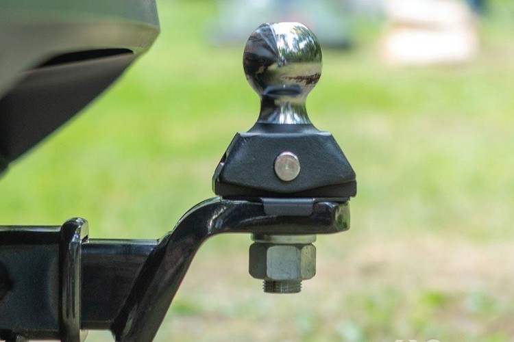 Ford Bronco / Bronco Sport RockerBall Cushion Hitch with 2" Ball by