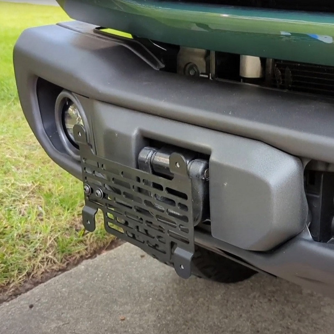 Modular Bumper Tow Hooks Mounted with Plastic Bumper