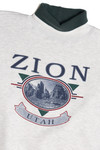 Vintage 1993 "Zion Utah" Turtleneck Sweatshirt