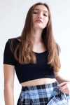 Black Ribbed Seamless V Neck Crop Tee