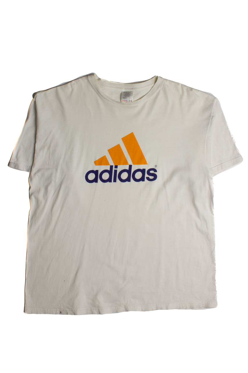 pesadilla Comercial sabiduría Vintage Adidas T-Shirt (1990s) 8485 - Ragstock.com