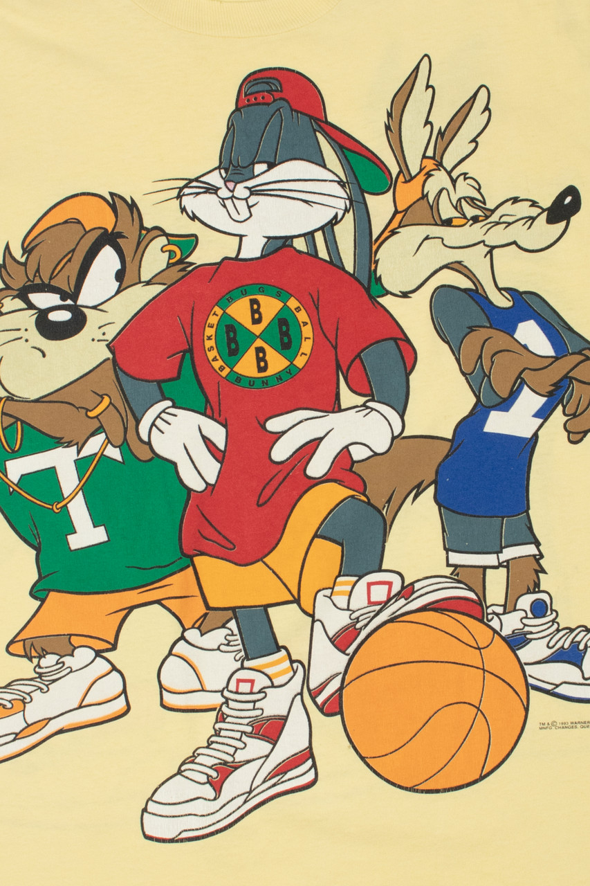 Vintage 1993 Looney Bunny Basketball\