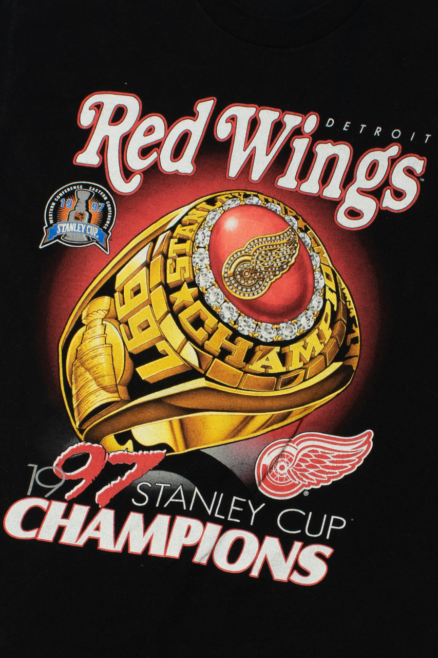 1997 STARTER NHL DETROIT RED WINGS SHOW ME THE CUP T-SHIRT M Made