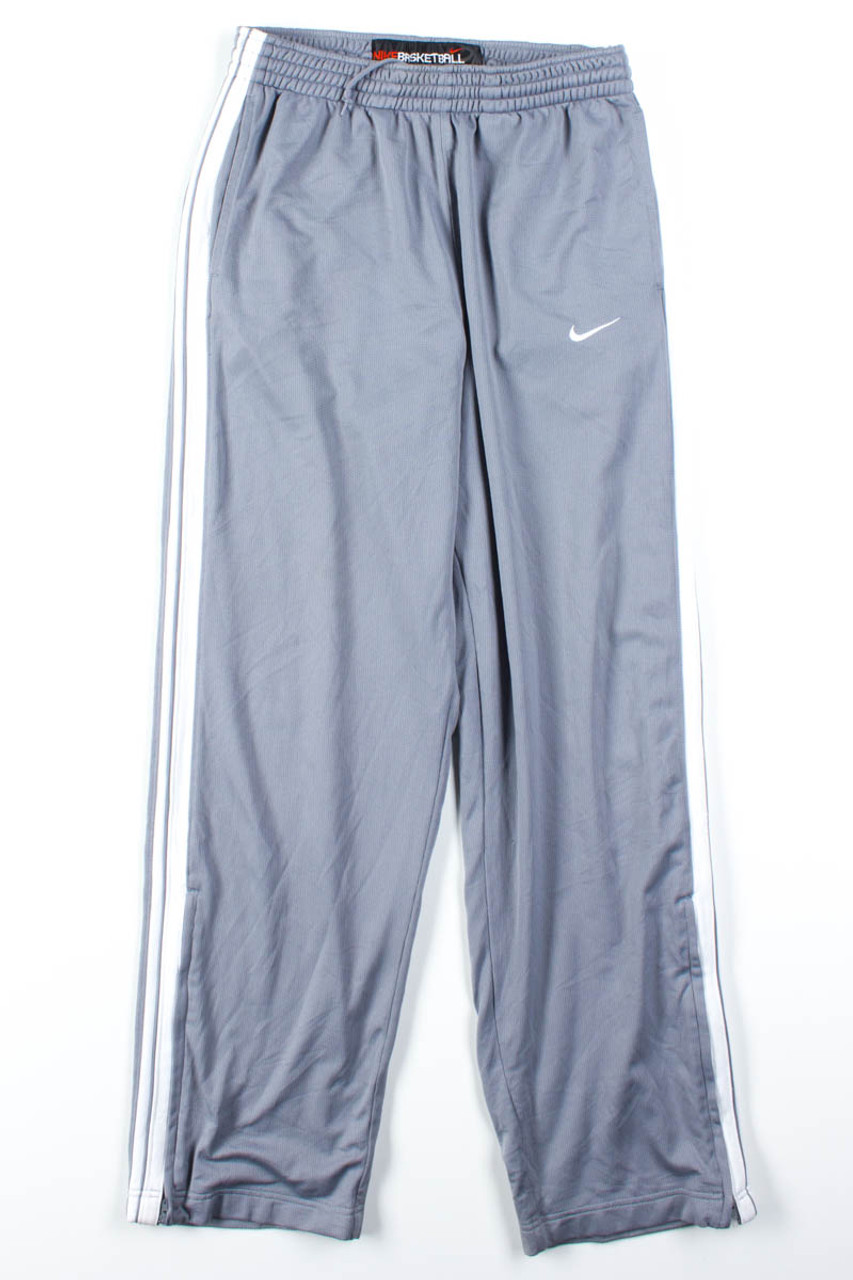 Buy Nike Grey AS M NK FLX PANT ESSNTL WOVEN Track Pants - Track Pants for  Men 2187564 | Myntra